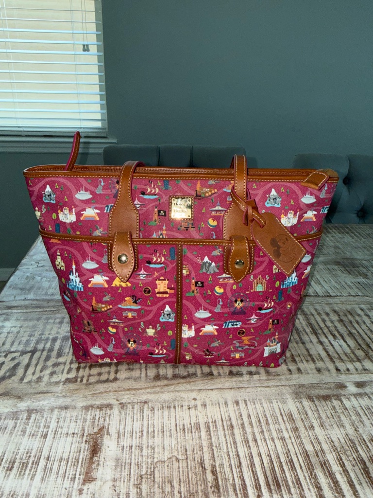 Disney Dooney & Bourke Park Life 2020 Annual Passholder Pink Tote Handbag